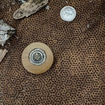 <B>Masonic Token</B> - Curly Imbuia <strong><span style="color: #008000;"><span style="font-size: large;">SOLD </span> </span></strong>