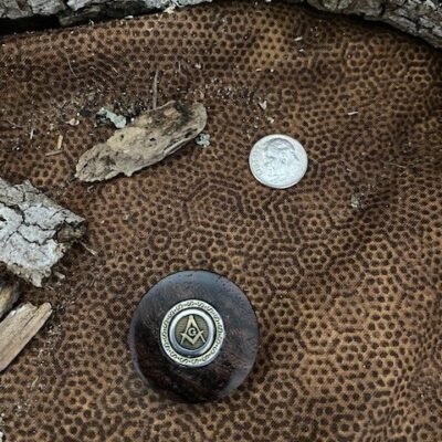 <B>Masonic Token</B> - Katalox <strong><span style="color: #008000;"><span style="font-size: large;">SOLD </span> </span></strong>